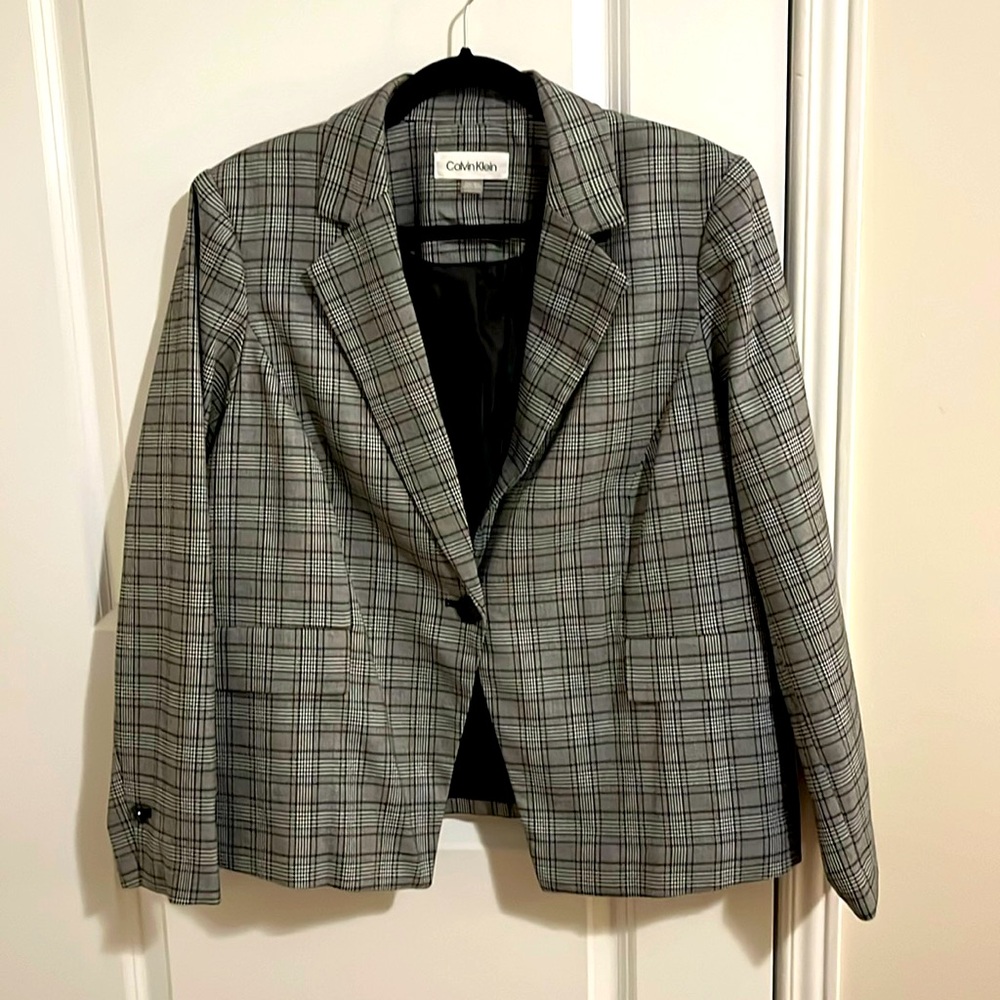 Plus size blazer